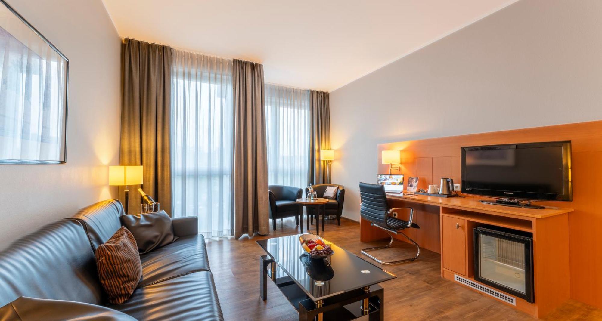 Plaza Premium Koeln Hotell Eksteriør bilde