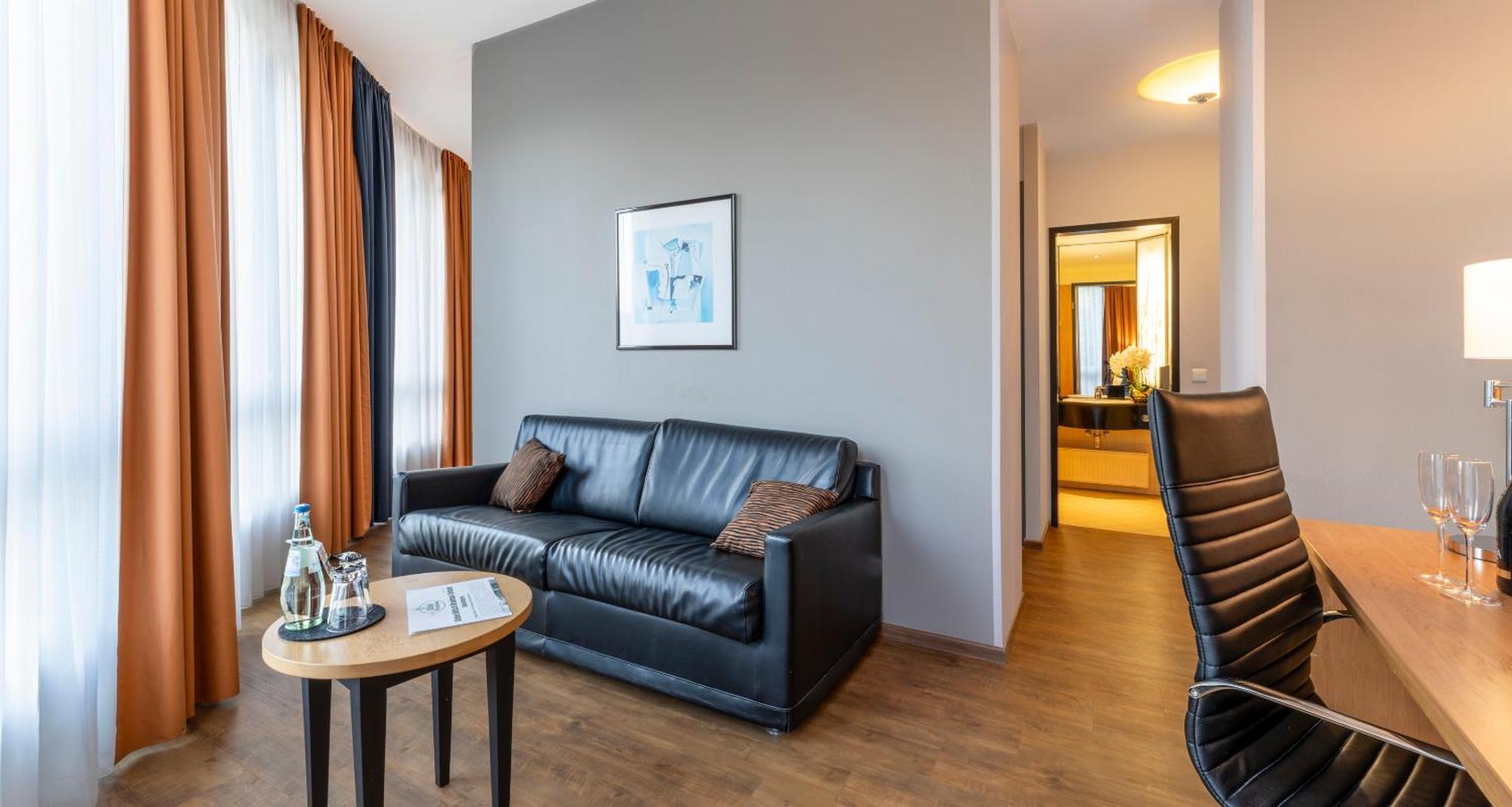 Plaza Premium Koeln Hotell Eksteriør bilde