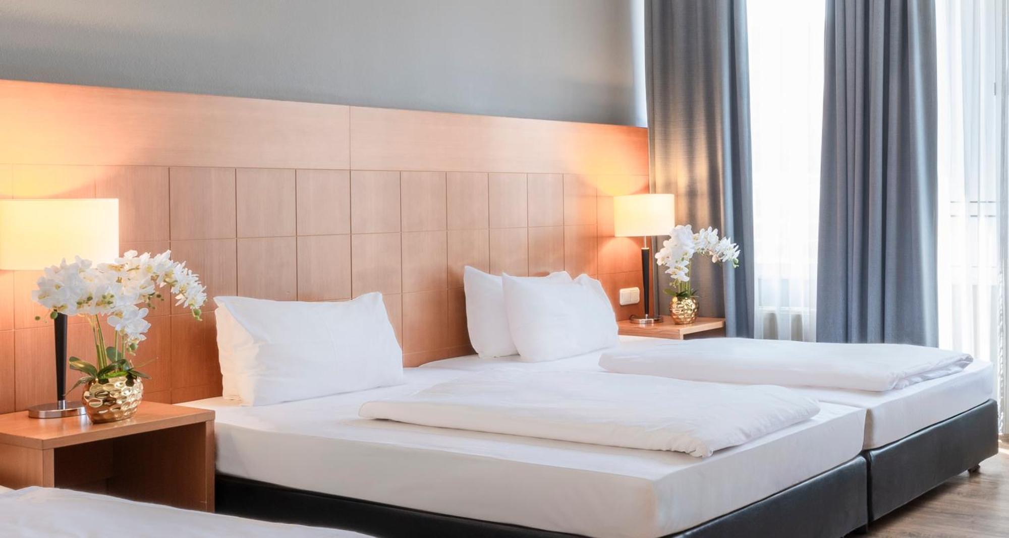Plaza Premium Koeln Hotell Eksteriør bilde