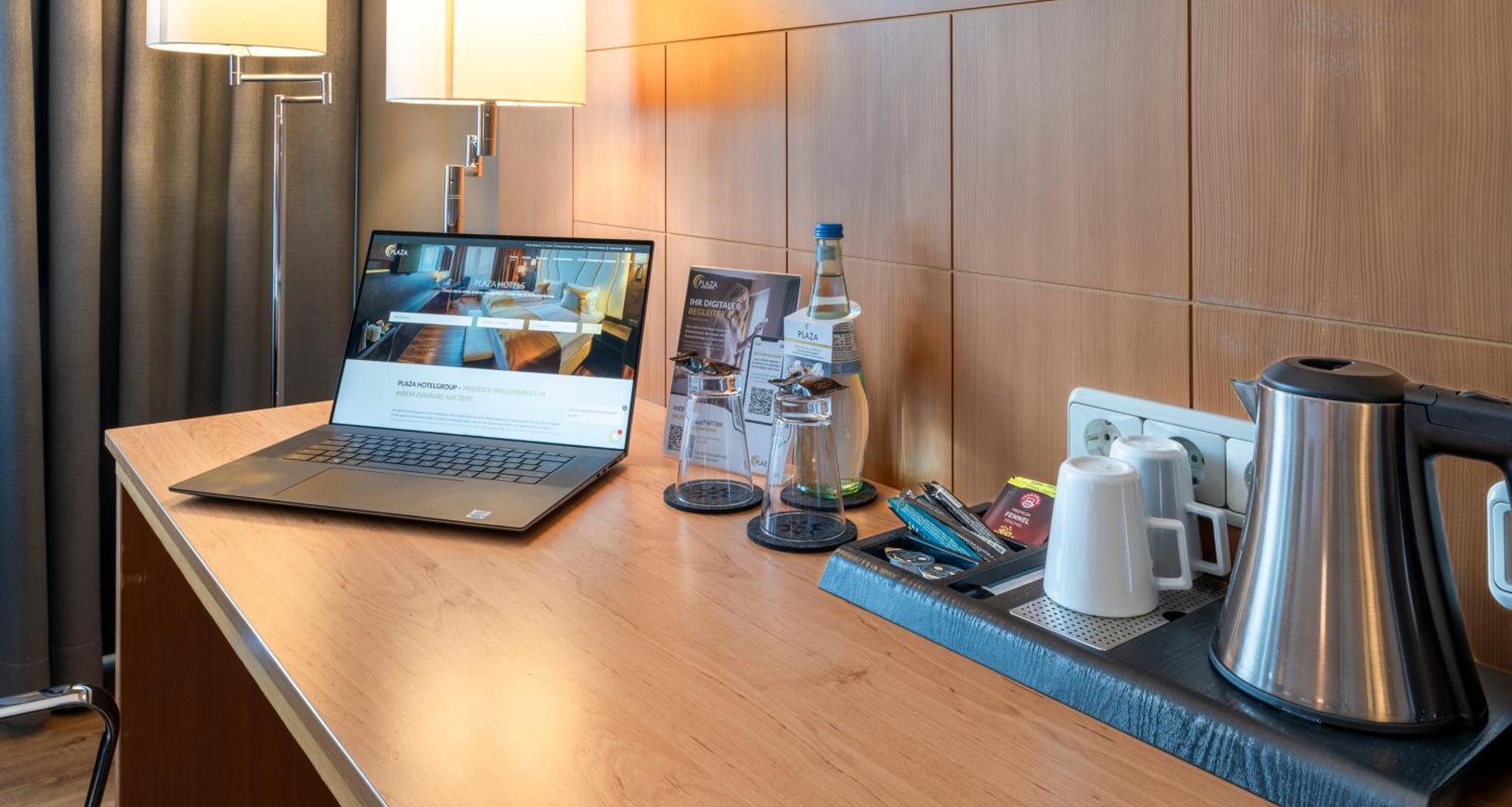 Plaza Premium Koeln Hotell Eksteriør bilde