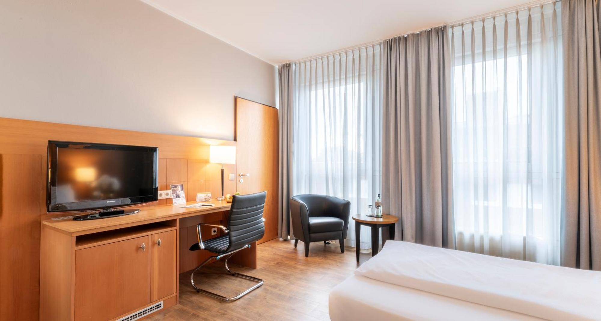 Plaza Premium Koeln Hotell Eksteriør bilde