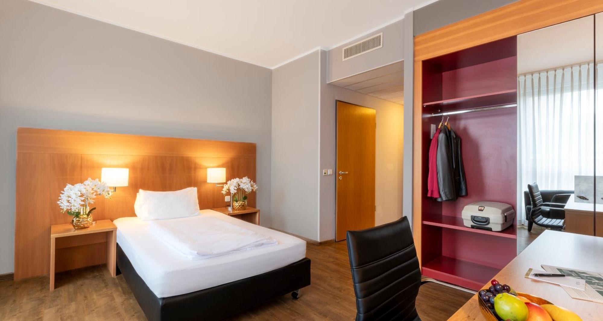 Plaza Premium Koeln Hotell Eksteriør bilde